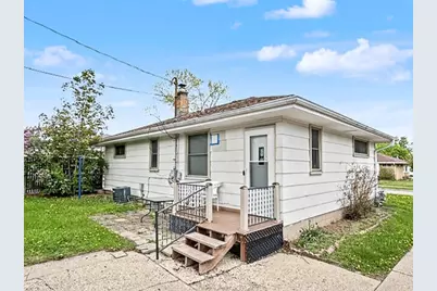 6301 N Joyce Ave, Milwaukee, WI 53225 - Photo 14