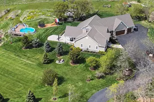 4722 W Oakwood Rd, Franklin, WI 53132 - Photo 50