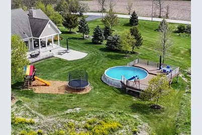 4722 W Oakwood Rd, Franklin, WI 53132 - Photo 48
