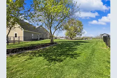 4722 W Oakwood Rd, Franklin, WI 53132 - Photo 42