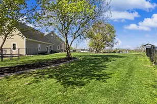 4722 W Oakwood Rd, Franklin, WI 53132 - Photo 42