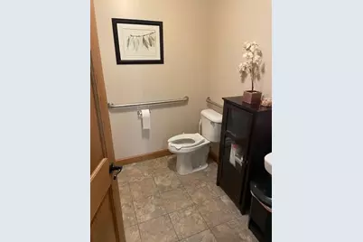 414  6th St, Racine, WI 53403 - Photo 16