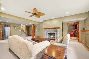 N52W21298 Golfview Ct, Menomonee Falls, WI 53051 - Photo 32