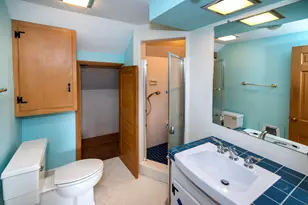 127 E Fox Dale Rd, Glendale, WI 53217 - Photo 34