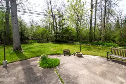 127 E Fox Dale Rd, Glendale, WI 53217 - Photo 80