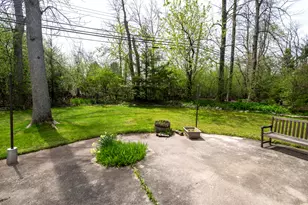 127 E Fox Dale Rd, Glendale, WI 53217 - Photo 80