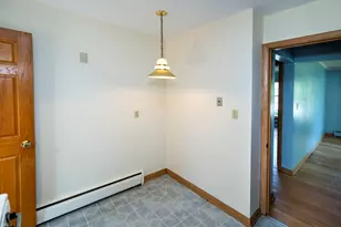 127 E Fox Dale Rd, Glendale, WI 53217 - Photo 52