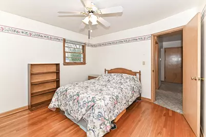 W168N8492  Jacobson Dr, Menomonee Falls, WI 53051 - Photo 18
