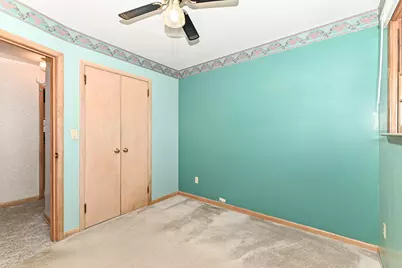 W168N8492  Jacobson Dr, Menomonee Falls, WI 53051 - Photo 22