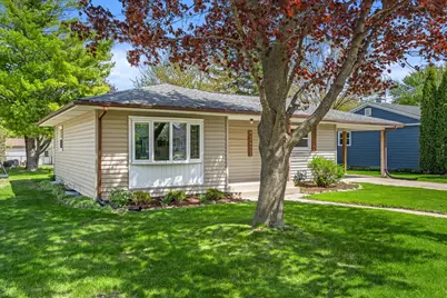 W67N408  Grant Ave, Cedarburg, WI 53012 - Photo 26