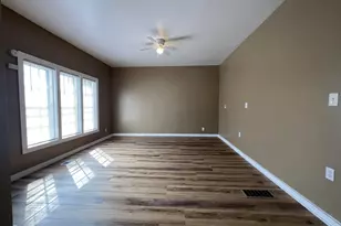 614 11th St, Racine, WI 53403 - Photo 6