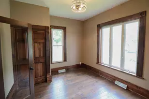 1608 West Ave, La Crosse, WI 54601 - Photo 8