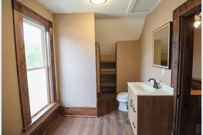 1608  West Ave, La Crosse, WI 54601 - Photo 20