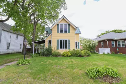 1608  West Ave, La Crosse, WI 54601 - Photo 1