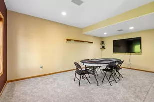 1640 Great Forest Dr, West Bend, WI 53090 - Photo 38