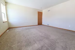 1805 Deer Path, Waukesha, WI 53189 - Photo 18