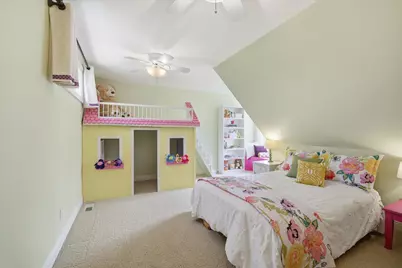 13015 W Winterberry Way, New Berlin, WI 53151 - Photo 34