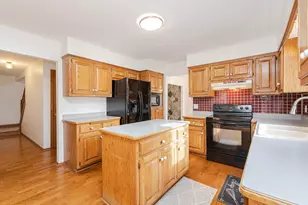 1404 40th Ct, Kenosha, WI 53144 - Photo 18