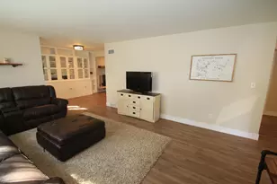 N93W6266 Arbor Dr, Cedarburg, WI 53012 - Photo 6