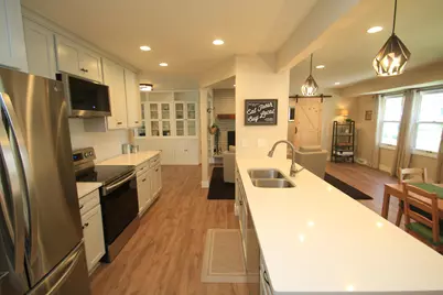 N93W6266  Arbor Dr, Cedarburg, WI 53012 - Photo 10