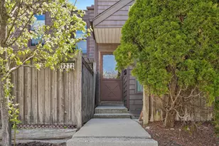 9272 N 70th St, Milwaukee, WI 53223 - Photo 2