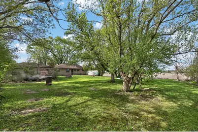 3440 W 5 Mile Rd, Racine, WI 53108 - Photo 22