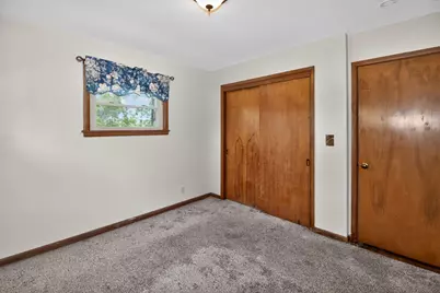 3440 W 5 Mile Rd, Racine, WI 53108 - Photo 14