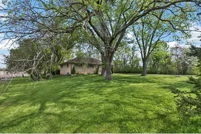 3440 W 5 Mile Rd, Racine, WI 53108 - Photo 24