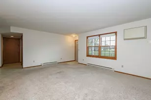 214 Minz Park Cir, West Bend, WI 53095 - Photo 6
