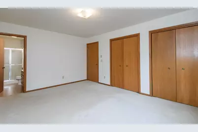 214  Minz Park Cir #1, West Bend, WI 53095 - Photo 20