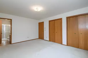 214 Minz Park Cir, West Bend, WI 53095 - Photo 20