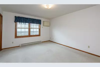 214  Minz Park Cir #1, West Bend, WI 53095 - Photo 18