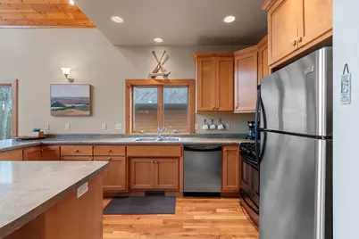 820  Kloppman St, Crivitz, WI 54114 - Photo 40