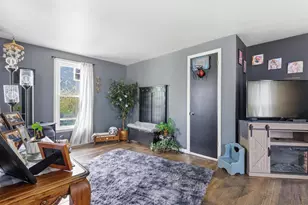 852 Frederick St, Oshkosh, WI 54901 - Photo 10