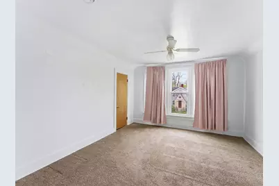 852  Frederick St, Oshkosh, WI 54901 - Photo 18