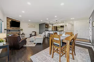 584 Geneva National Ave, Geneva, WI 53147 - Photo 4