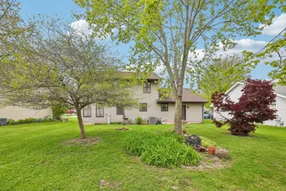 856  Uhen Ct, Burlington, WI 53105 - Photo 38