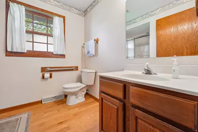 856  Uhen Ct, Burlington, WI 53105 - Photo 16