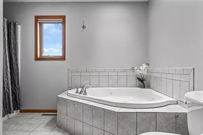 21563  Wolfe Run Ln, Galesville, WI 54630 - Photo 20