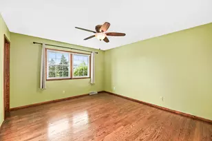 4395 S Delphine Dr, New Berlin, WI 53151 - Photo 18