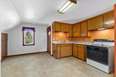 8842 S Chicago Rd #8844, Oak Creek, WI 53154 - Photo 14