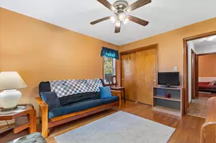 8842 S Chicago Rd, Oak Creek, WI 53154 - Photo 8