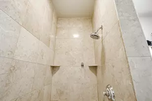 601 E Erie St, Milwaukee, WI 53202 - Photo 20