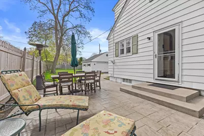 8115 N Whitney Rd, Fox Point, WI 53217 - Photo 32