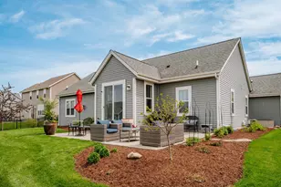634 Westlawn Ave, Mukwonago, WI 53149 - Photo 2