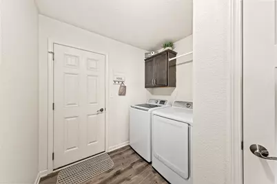 634  Westlawn Ave, Mukwonago, WI 53149 - Photo 22