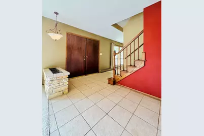 W360N7532  Thomas Dr, Lac La Belle, WI 53066 - Photo 6