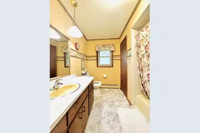 W360N7532  Thomas Dr, Lac La Belle, WI 53066 - Photo 20