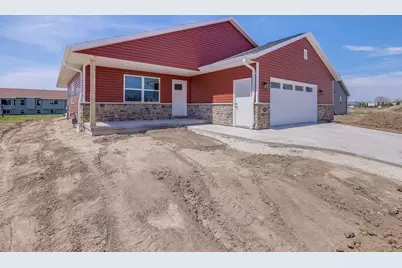 2210 S 19th St, Manitowoc, WI 54220 - Photo 2