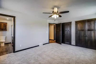 2210 S 19th St, Manitowoc, WI 54220 - Photo 22